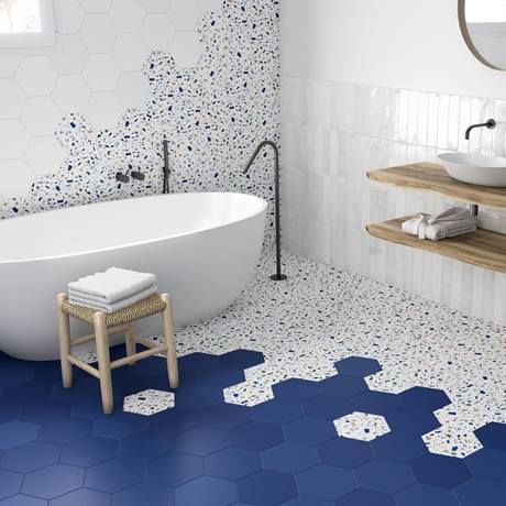 Gạch lục giác Terrazzo nhấn toilet